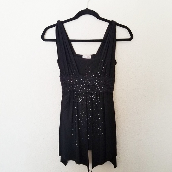 MADE IN USA Layered Top with lace - Picture 2 of 8